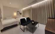 Bedroom 2 Hotel Aank