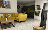 Lobi 3 Home From Home New York Inspired 3 Bed Apartment