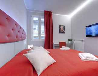 Lainnya 2 Elegant Suite Located Near Central Station of Florence