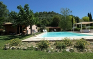 Swimming Pool 2 Captivating 1-bed Villa With Pool in Tuscany