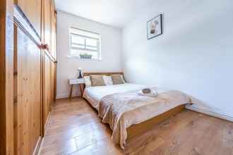 Bedroom 4 Stansted Airport & Bishops Stortford Town Centre Professional Apartment