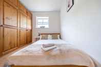 Bedroom Stansted Airport & Bishops Stortford Town Centre Professional Apartment