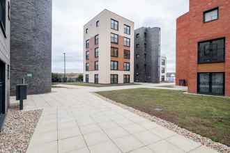 Exterior 4 Livestay-spacious Modern One Bed Apt Near Heathrow