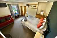 ห้องนอน Remarkable 2-bed Apartment in Norfolk Broads