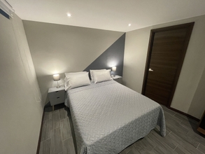 Kamar Tidur 4 Villas Santander - Deluxe Stay