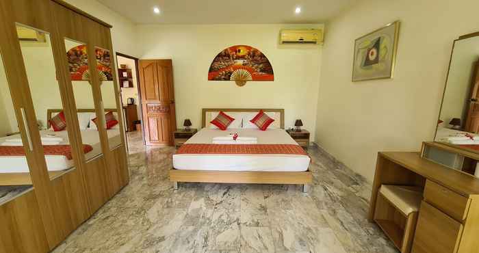 Bedroom Welcome to our Oasis The Beautiful Bungalow Red