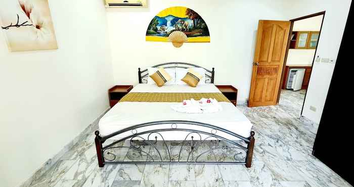 Kamar Tidur Welcome to our Oasis The Beautiful Bungalow Yellow