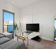 Common Space 7 Three Bedroom Apartment in Hoxton