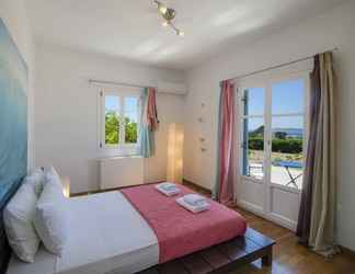 Bedroom 2 Villa Daria Faragas