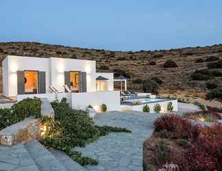 Bên ngoài 2 Villa Rosemary Paros