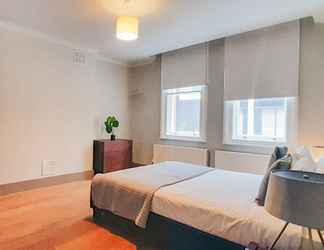 Bedroom 2 Beautiful 1-bed Apartment in Central London