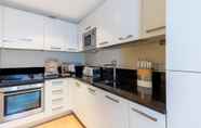 Kamar Tidur 4 Impeccable 1-bed Apartment in London City