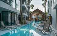 Swimming Pool 2 Palmyrah Surin - 300 Meters to the Beach Brand new Luxury Condo