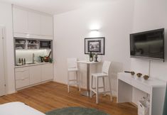 Others 3 Deluxe Studio With Private Parking and air Conditioning in the Historic City of Krems