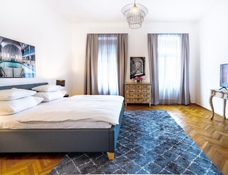 Phòng ngủ 2 Apartment With Terrace and King Bed in Krems City