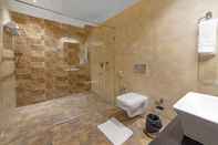 In-room Bathroom Comfort Inn Rishikesh