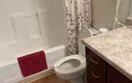 In-room Bathroom 7 Downtown Denver 2BR Apartment Open Plan