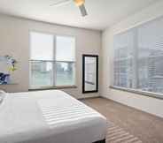 Kamar Tidur 2 Deep Cleaned Modern 2BR Apt Downtown Location