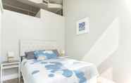 Kamar Tidur 6 Loft Style Apt With Fast Wifi and Gym