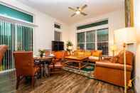 Ruang Umum Huge Condo Great Price I Downtown Houston