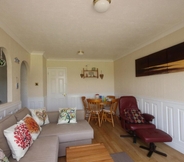 Common Space 3 43C Medmerry Park 2 Bedroom Chalet