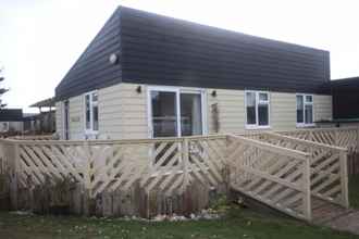 Exterior 4 37A Medmerry Park 2 Bedroom Chalet