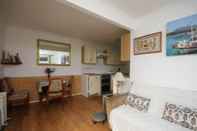 Common Space 10A Medmerry Park 2 Bedroom Chalet
