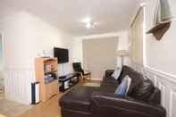 Common Space 11B Medmerry Park 2 Bedroom Chalet