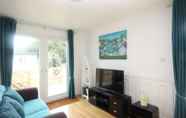 Common Space 4 7C Medmerry Park 2 Bedroom Chalet