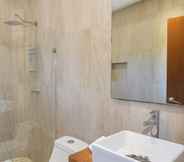 In-room Bathroom 7 Stunning Mansion 6BR With Artificial Cenote and Private Pool With Ocean View