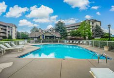 Swimming Pool 2 Valley Retreat Whispering Pines 142