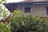 Luar Bangunan Lovely 2-bedroom Villa in Akrata, all Seasons!