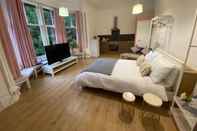 Bedroom Remarkable 1 Bed Apartment in Birmingham