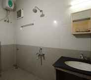 In-room Bathroom 5 Sibi Lodge
