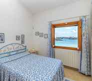 Bedroom 7 Villa Oleandri 50m From Seashore