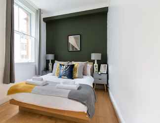 Kamar Tidur 2 The Liverpool Street Collection