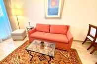 Ruang Umum Cosy & Cute 2bedroom Dubai Tasaheel