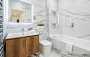 Toilet Kamar 7 Roomspace Apartments - Lockwood House