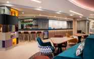 Bar, Kafe, dan Lounge 7 Hampton by Hilton Bath City