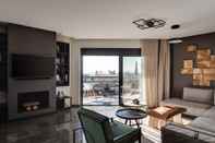 Common Space Athenian Riviera Luxurious Residence