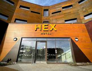 Exterior 2 Hex Wildlife Hotel