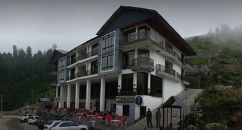 Exterior 4 Mountain View Resort Malam Jabba