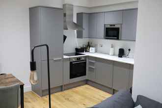 Kamar Tidur 4 NEW Superb 1BD Apartment Heart of Dartford Kent