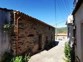 Exterior 4 400 Year old 3-bedroom Farmhouse Central Portugal