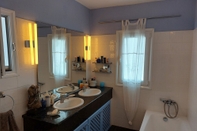 In-room Bathroom Tranquil Villa With Sea View in Ammopi Karpathos