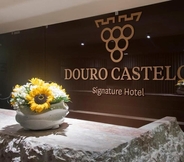 Lobi 2 Douro Castelo Signature