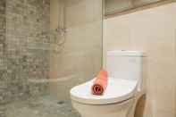 Toilet Kamar Elegant 2BR Apartment Veranda Residence @ Puri