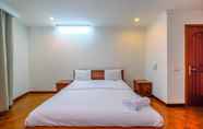 Bedroom 5 Luxurious and Strategic 2BR at Kusuma Chandra Apartment