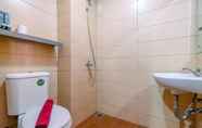 In-room Bathroom 4 Cozy Living and Homey Studio Apartment at Margonda Residence 5