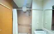 In-room Bathroom 6 Stylish & Comfy Studio at Dago Suites Apartment